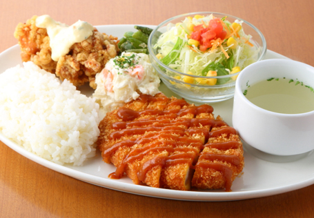 甘味噌カツプレートランチ