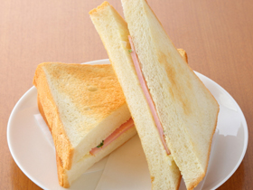 厚切りハムトーストサンド